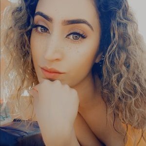 Meet your Posher, Vianney